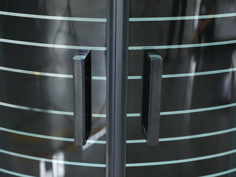 Caixa de chuveiro de vidro temperado deslizante com moldura de alumínio preta SE Caixa de chuveiro de vidro temperado deslizante com moldura de alumínio preta SE